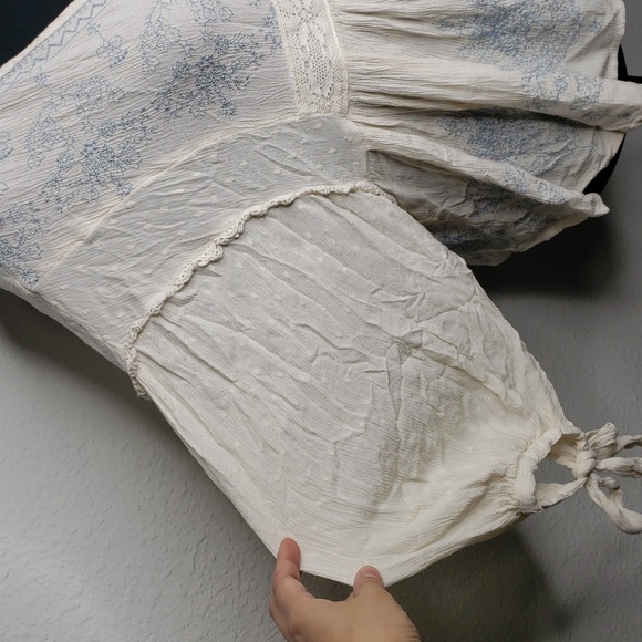 American Eagle Floral Embroidered Dolman Sleeves Babydoll Top Size L Fairy Lacey - Picture 5 of 16